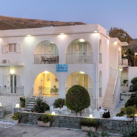John'S Rooms & Studios Parikia  Exterior photo